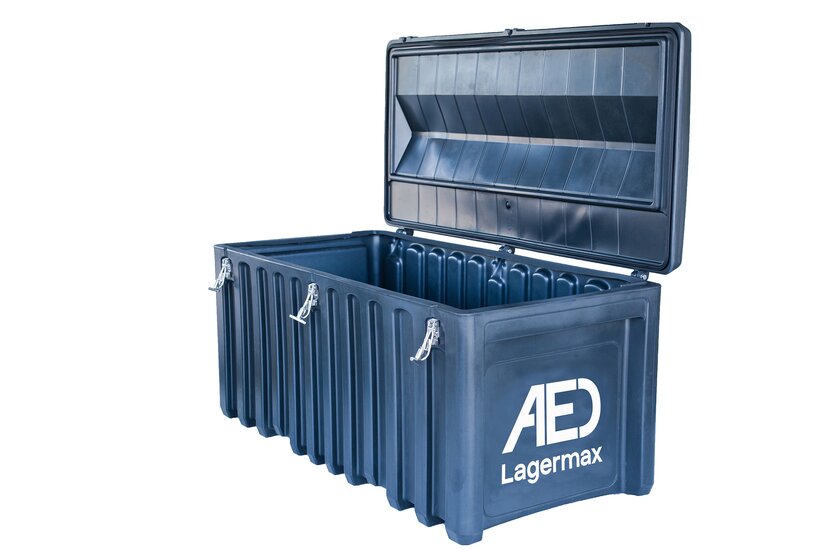 Blaue Kunststoffbox mit AED Logo.
