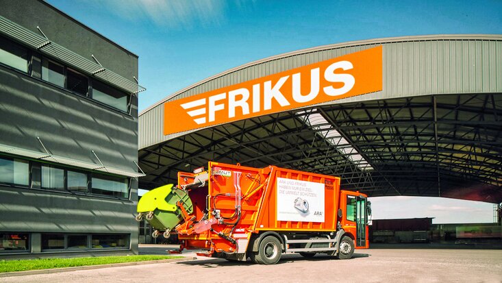 FRIKUS Abfallsammelfahrzeug am Firmengelände FRIKUS in Premstätten.
